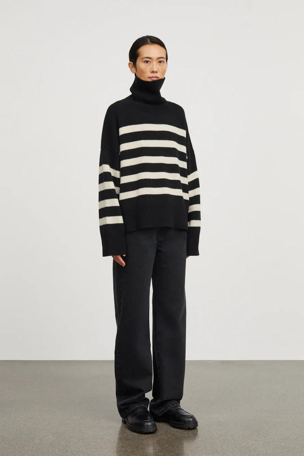 SKALL SILENE T-NECK JUMPER